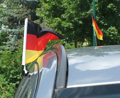 Deutschlandfahnen nach der Fußball-WM