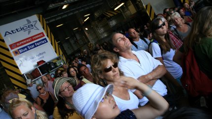 Im Bauch des Massentransporters