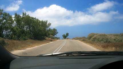 Dank Mietwagen überall hin - hier durch die Dünen am Ufer
