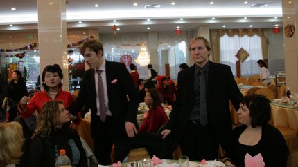 30 Tische und mittendrin organisierten wir noch wild herum