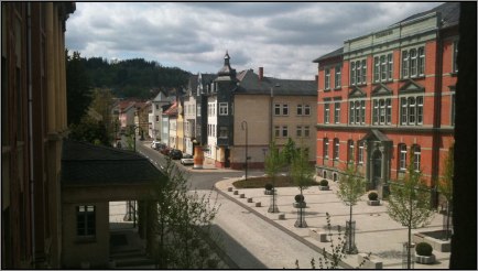Blick auf Curie-Faradaybau in Ilmenau